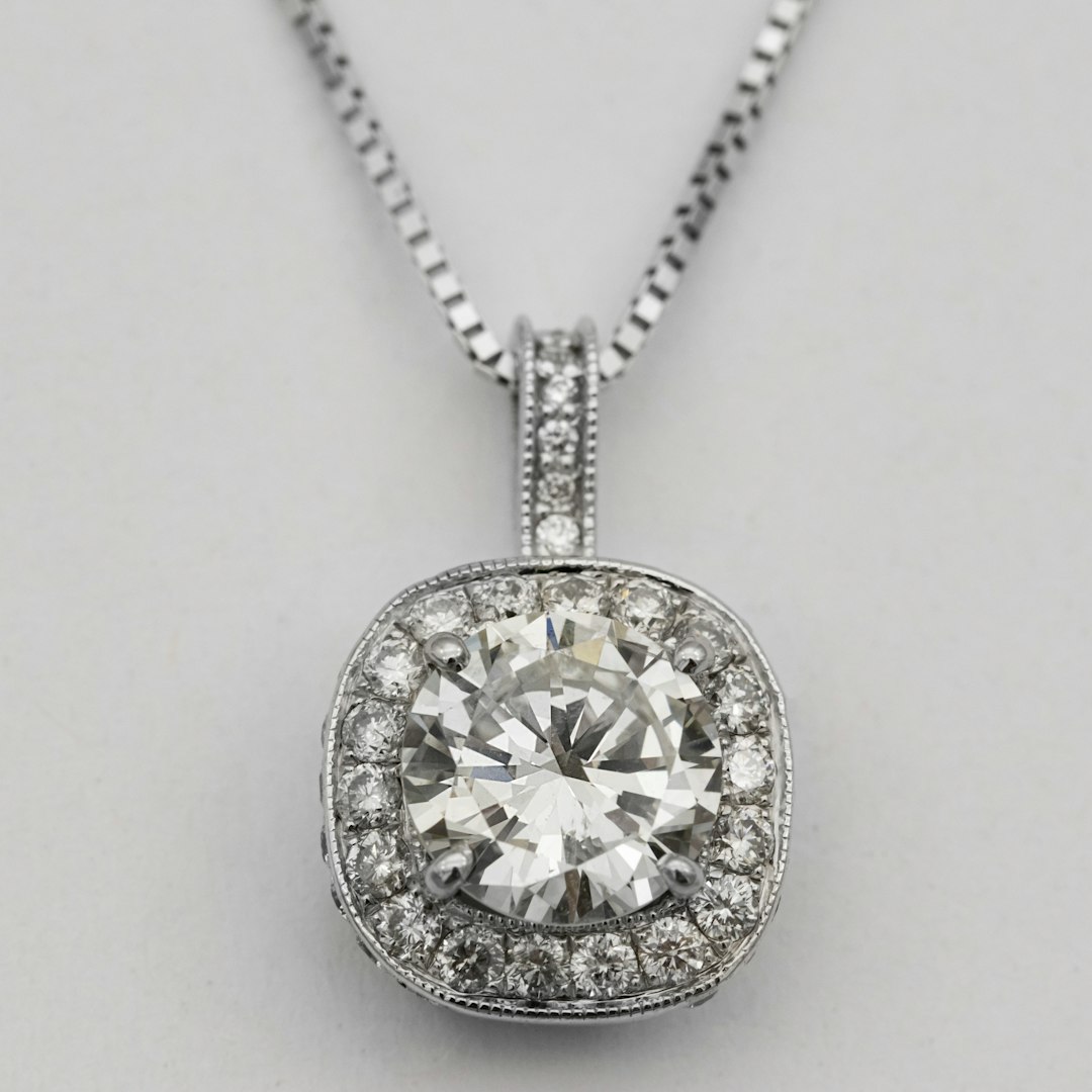 Van Cleef & Arpels High Jewellery Necklace